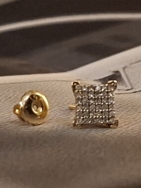 Gold and Diamond Square Cluster Stud Earring - Unisex Jewelry